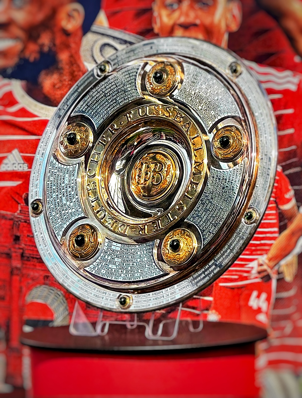 Nova temporada na Bundesliga chega e promete emoção até o fim. Foto: Pangalau / Wikimedia Commons (CC BY 4.0)