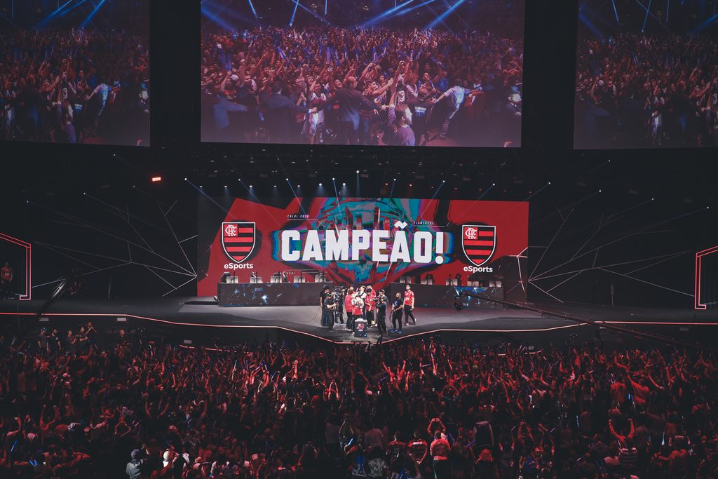 Do boom à saída de campo: O fenômeno do e-sports nos clubes brasileiros 3 48695418081 0d1f23a7e0 o